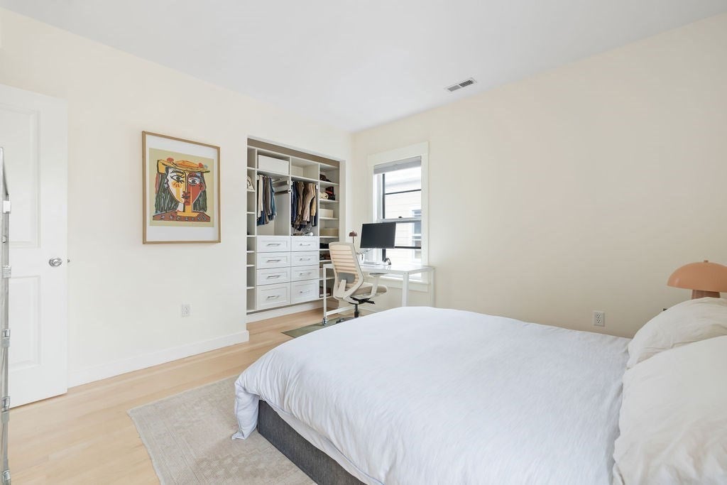 56 Gorham ST #3, Somerville, MA Photo #19