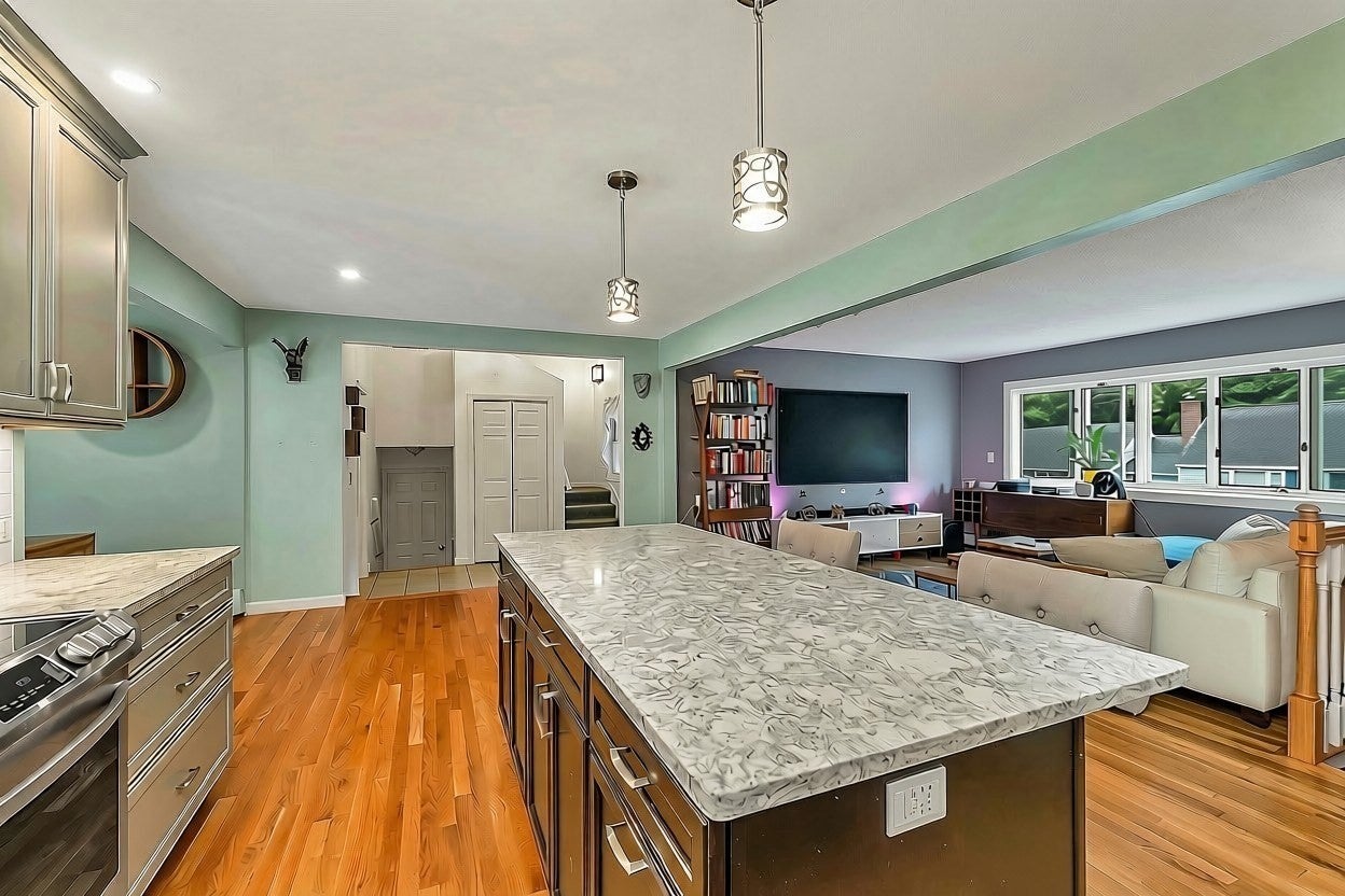 10 Davis Road, Merrimack, NH, 10 Davis Road, Merrimack, NH Photo #3