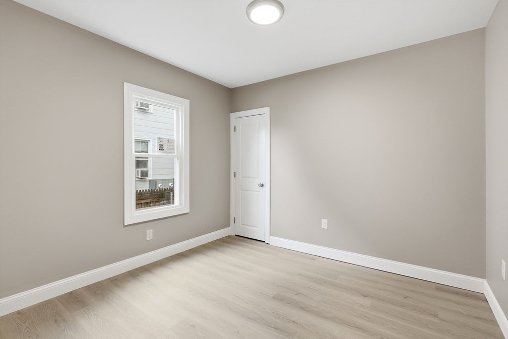 50-52 Sycamore St, Springfield, MA, 50-52 Sycamore St, Springfield, MA Photo #8