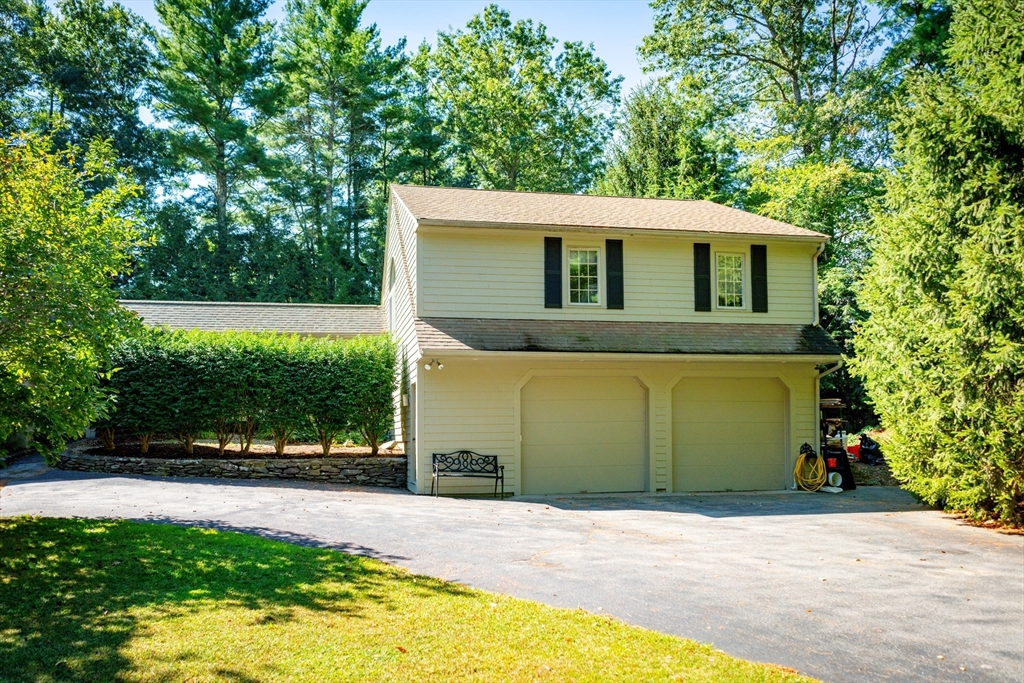 114 Graham Hill Dr