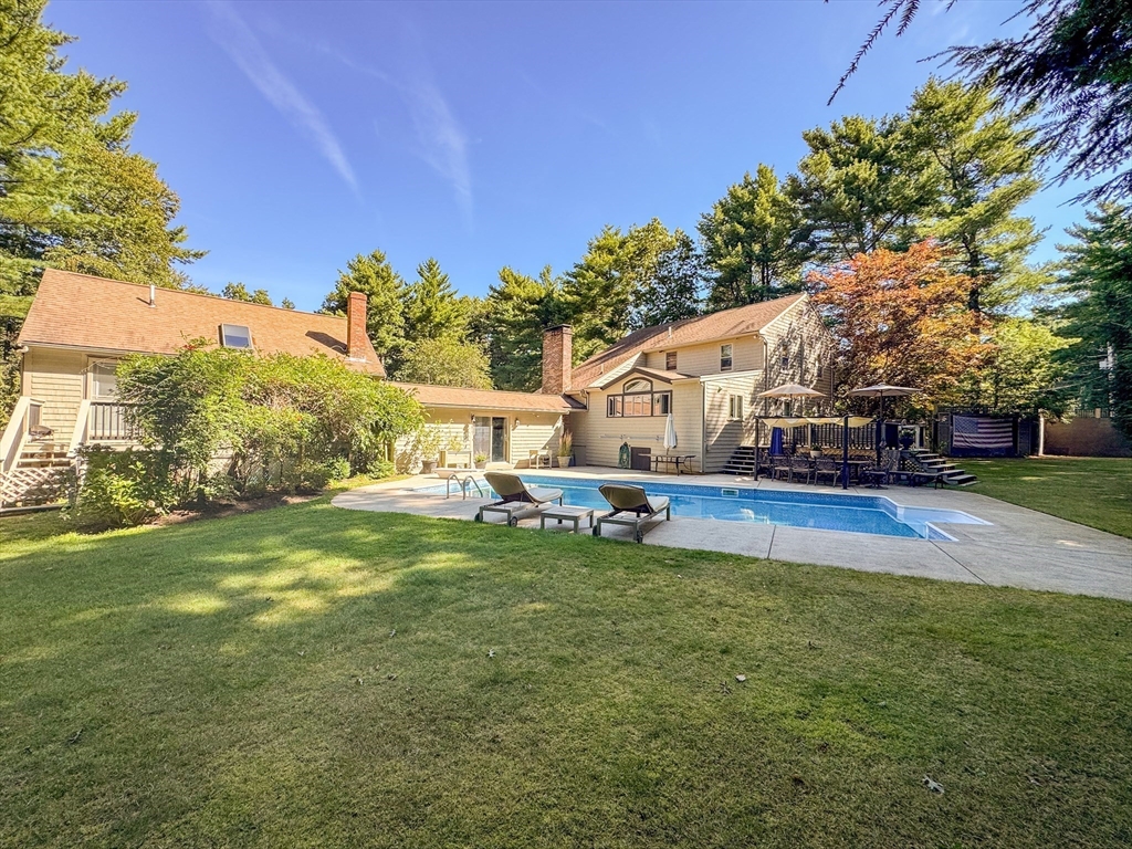 114 Graham Hill Dr