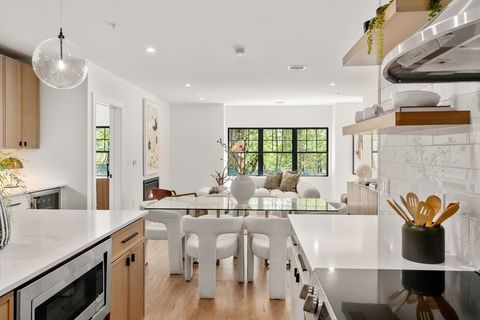 20 Audubon Way 402 Canton MA 02021