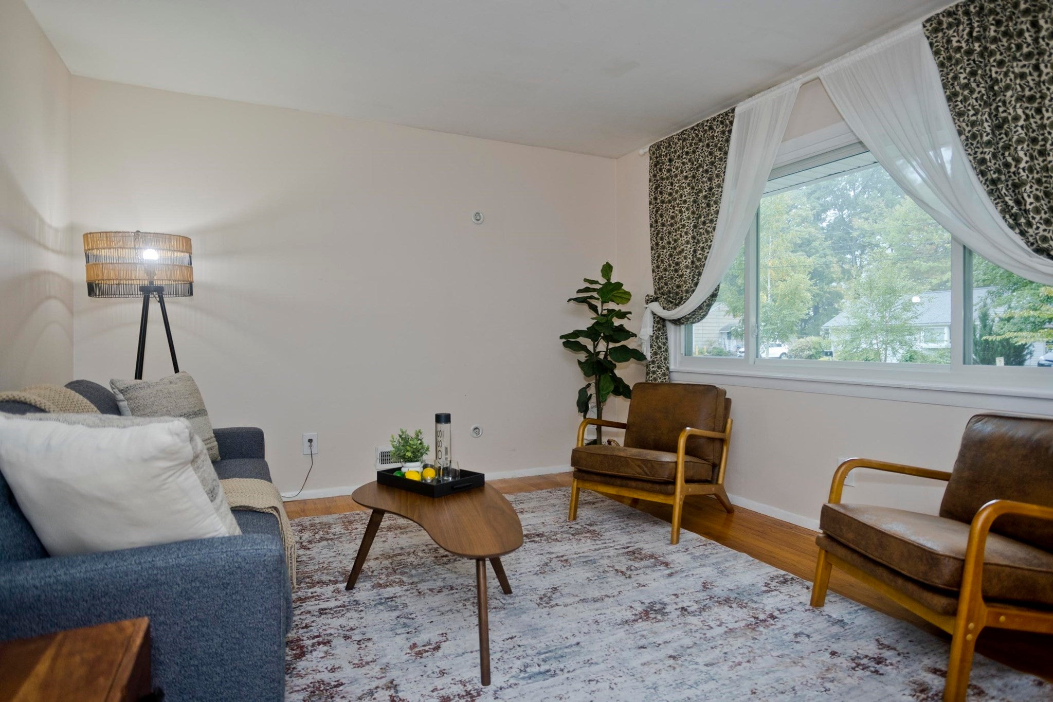 27 E Green St, Easthampton, MA, 27 E Green St, Easthampton, MA Photo #10