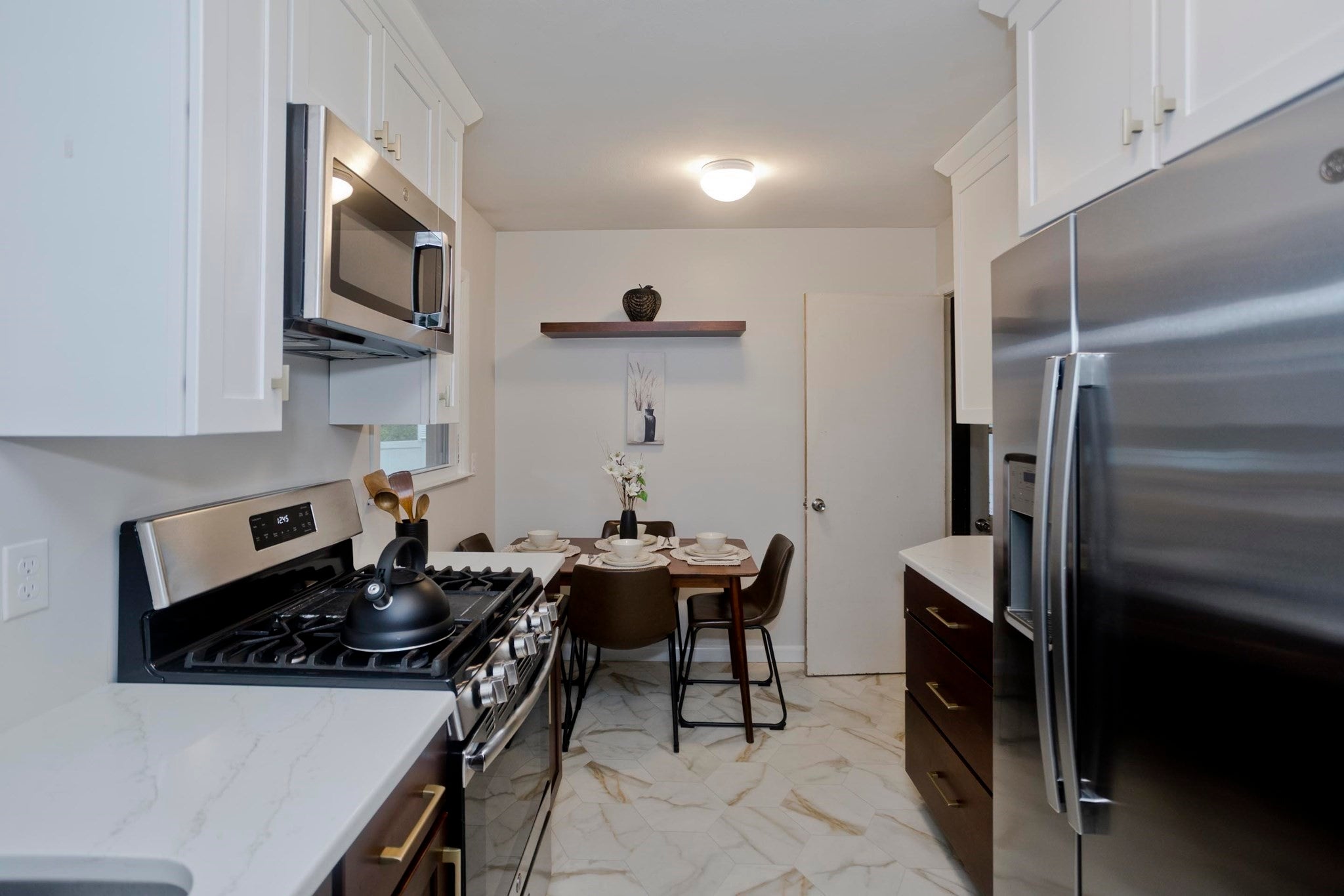 27 E Green St, Easthampton, MA, 27 E Green St, Easthampton, MA Photo #12