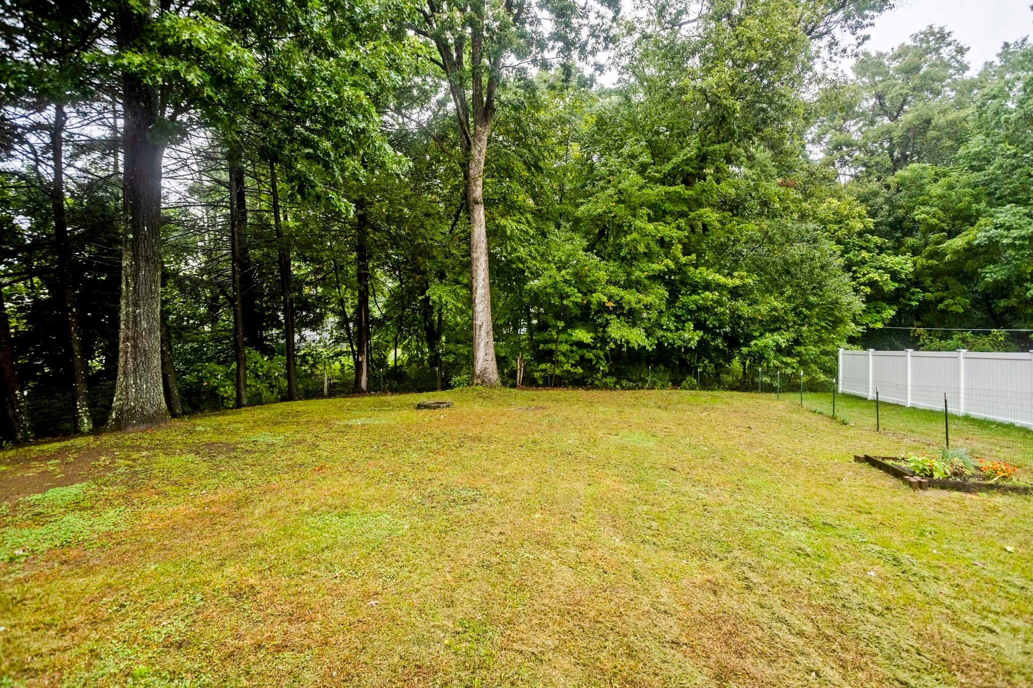 27 E Green St, Easthampton, MA, 27 E Green St, Easthampton, MA Photo #29