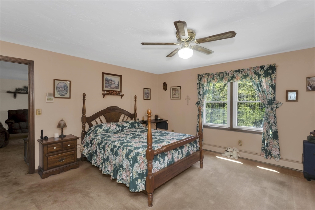 7 Mount Hitchcock Rd, Wales, MA Photo #10