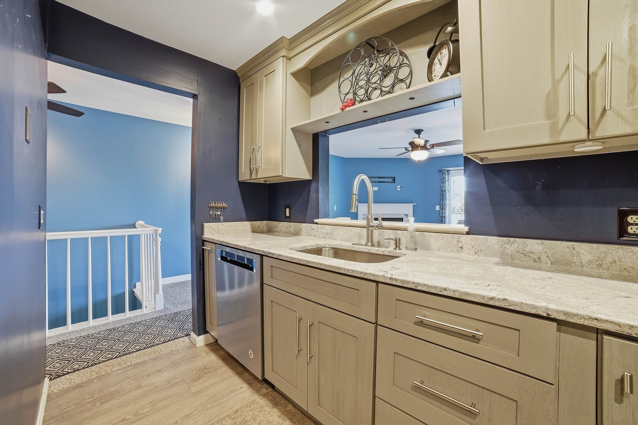 190 S Quinsigamond Ave #107, Shrewsbury, MA, 190 S Quinsigamond Ave #107, Shrewsbury, MA Photo #9