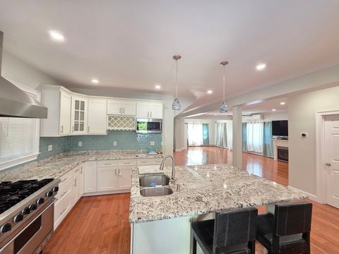 35 Avon Street 2 Wakefield MA 01880