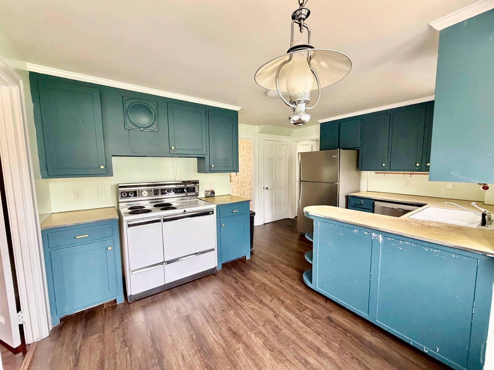11 Benz St, Springfield, MA, 11 Benz St, Springfield, MA Photo #2