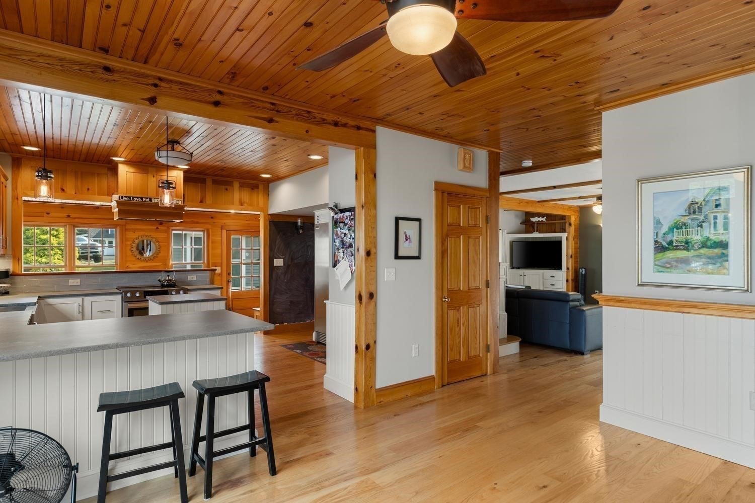 18 Holly St, Gloucester, MA, 18 Holly St, Gloucester, MA Photo #8