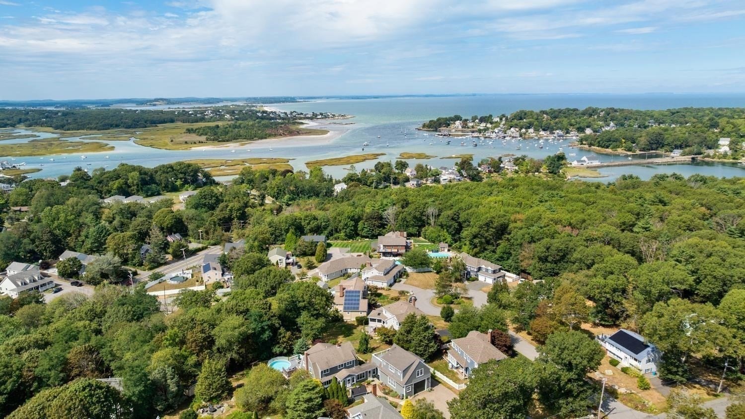 18 Holly St, Gloucester, MA, 18 Holly St, Gloucester, MA Photo #37