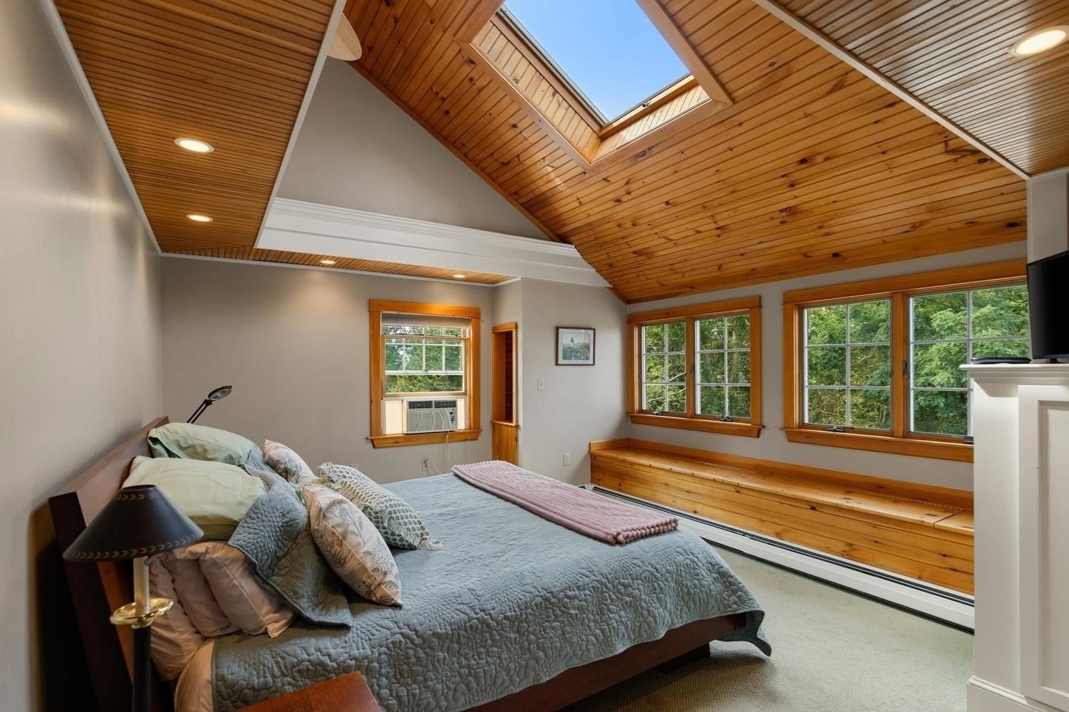 18 Holly St, Gloucester, MA, 18 Holly St, Gloucester, MA Photo #16
