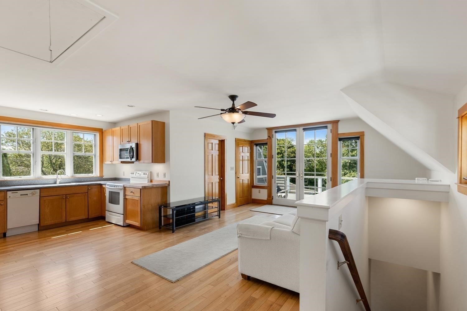18 Holly St, Gloucester, MA, 18 Holly St, Gloucester, MA Photo #22