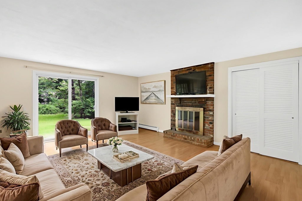 4 Mirick Ln