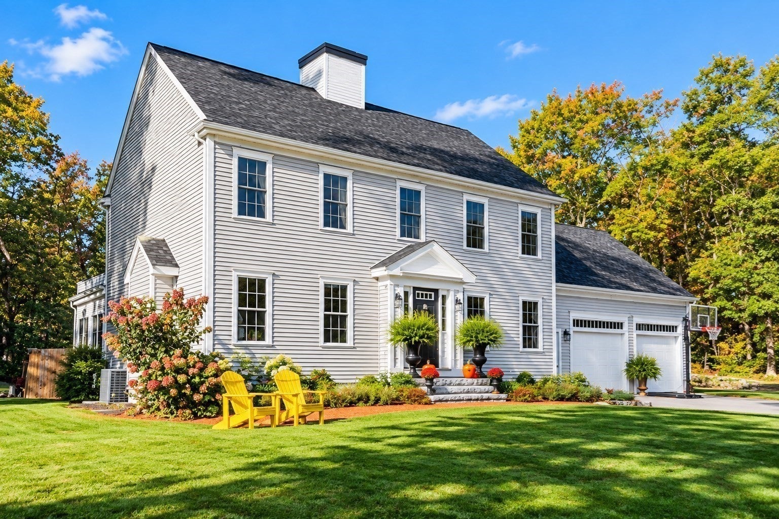 77 Wampum St, Weymouth, MA Photo #2