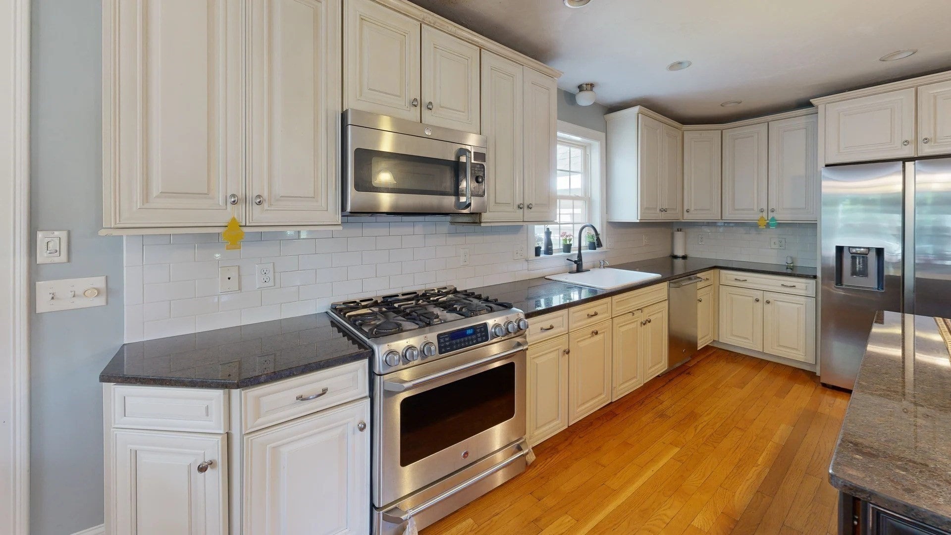 77 Wampum St, Weymouth, MA Photo #5