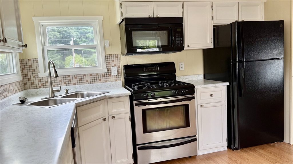 160 Washington St 65