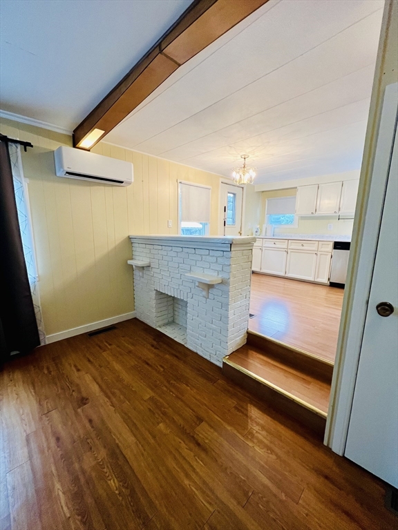 160 Washington St 65