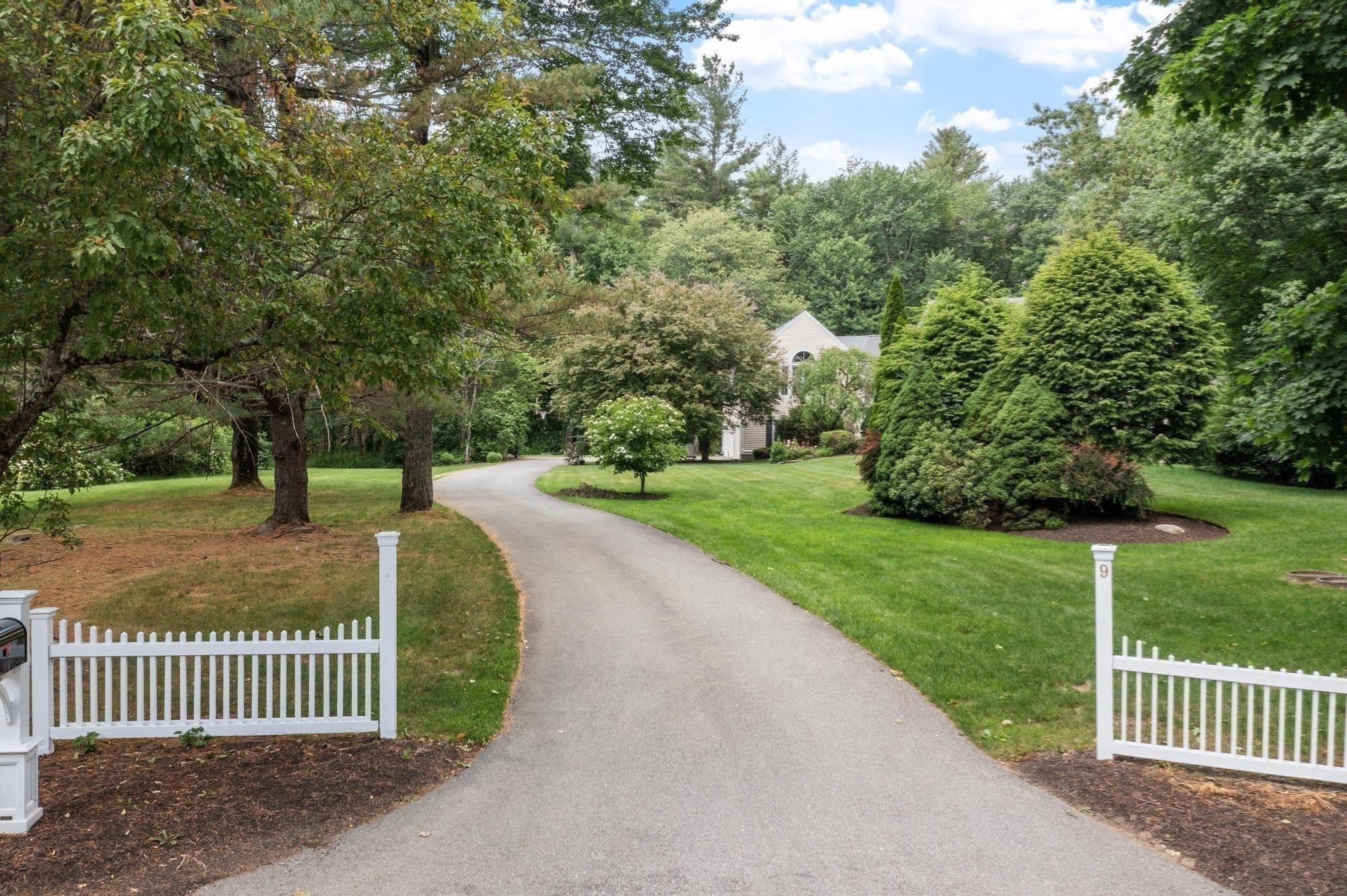 9 Ladyslipper Ln