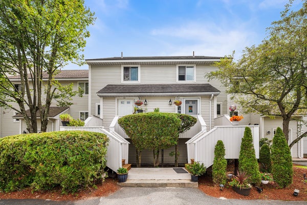 100 MERRIMACK AVE APT 115, DRACUT, MA 01826 - Image ca619bdbbe9080aefd29ba07eb73b708/1394147414