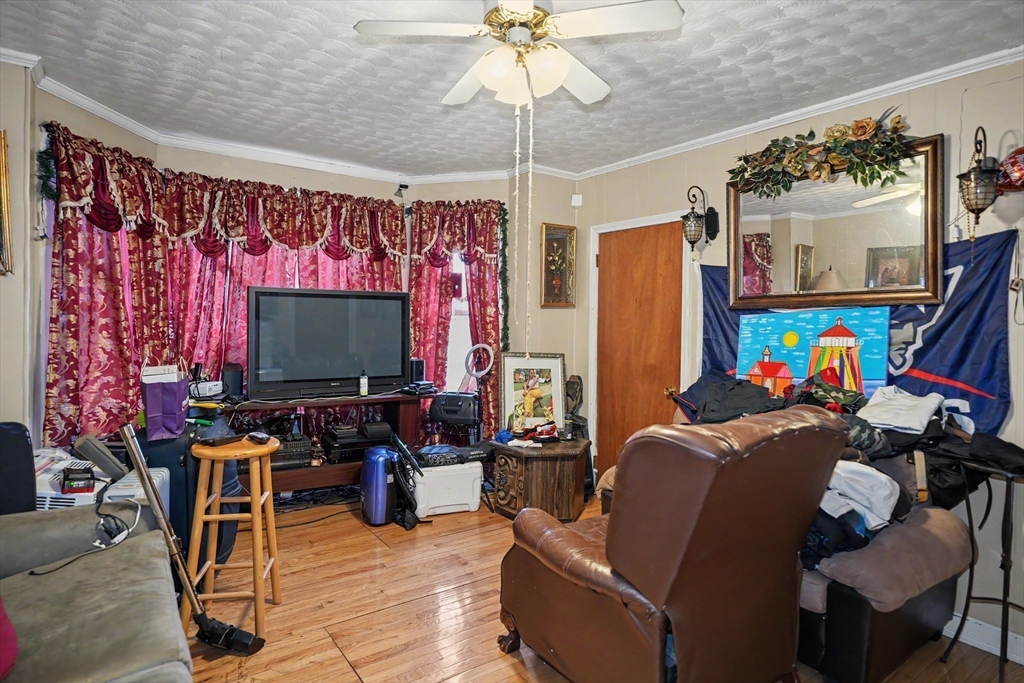 31 East Walnut Street, Taunton, MA Photo #2