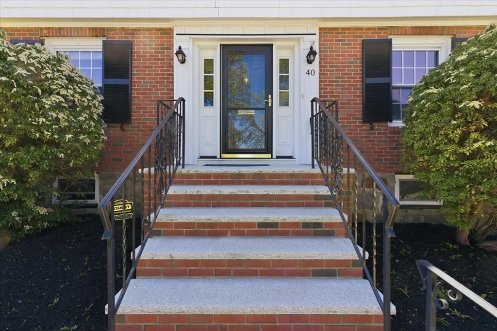 40 Woodard Road