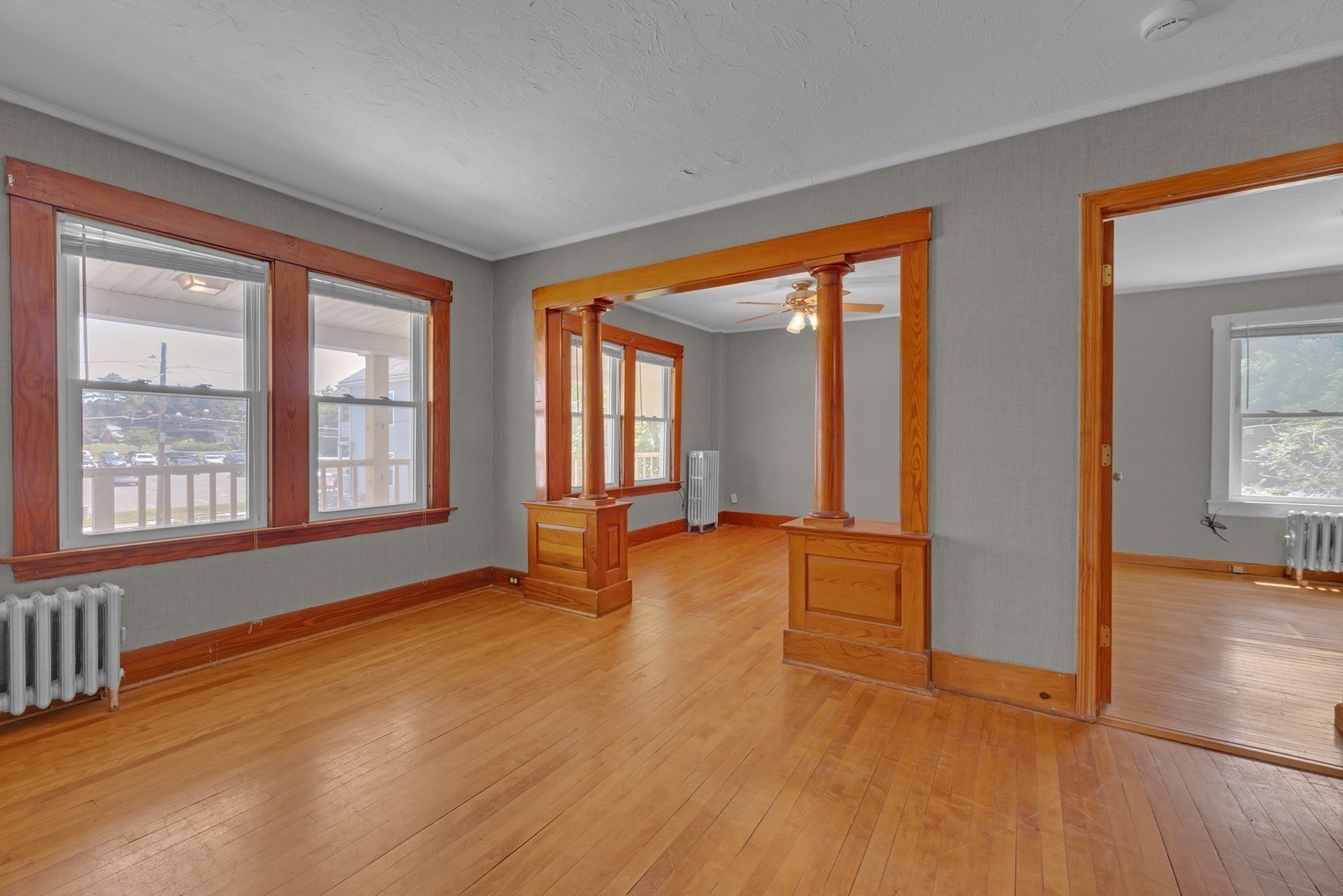 90 Sayles St, Southbridge, MA Photo #10