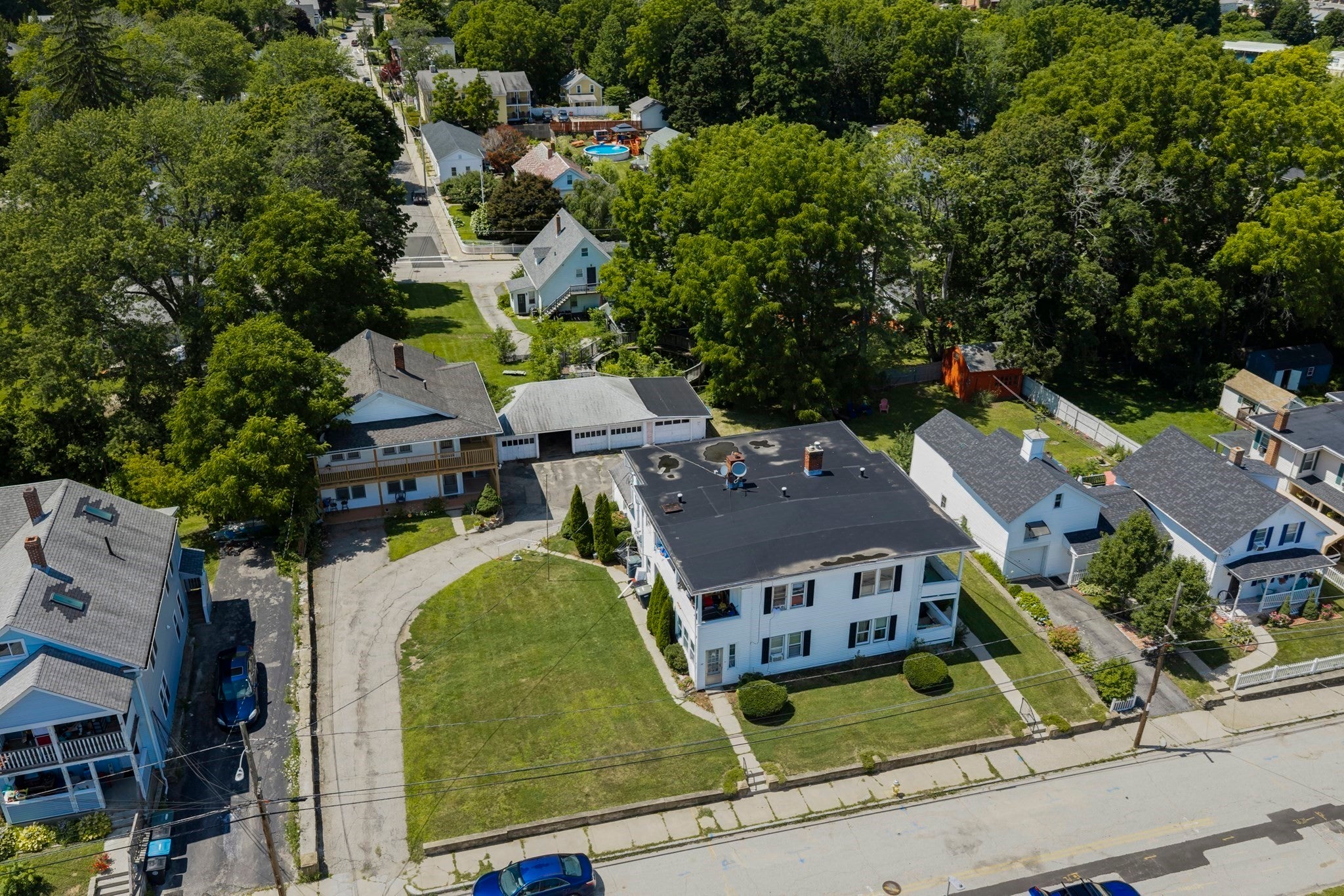 90 Sayles St, Southbridge, MA Photo #31
