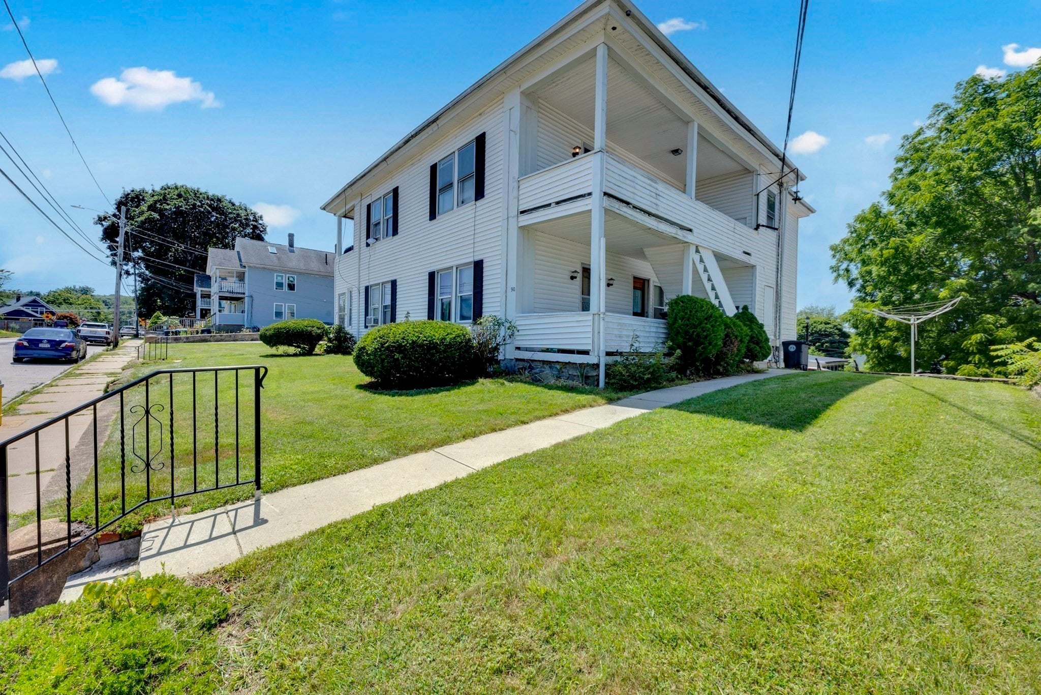 90 Sayles St, Southbridge, MA Photo #3