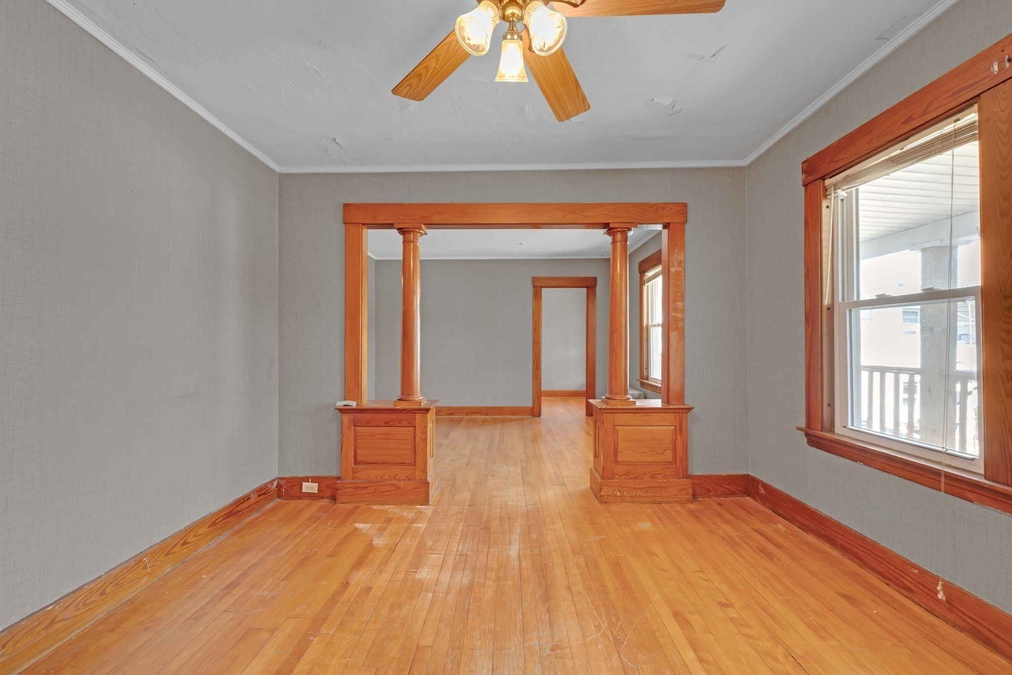 90 Sayles St, Southbridge, MA Photo #16