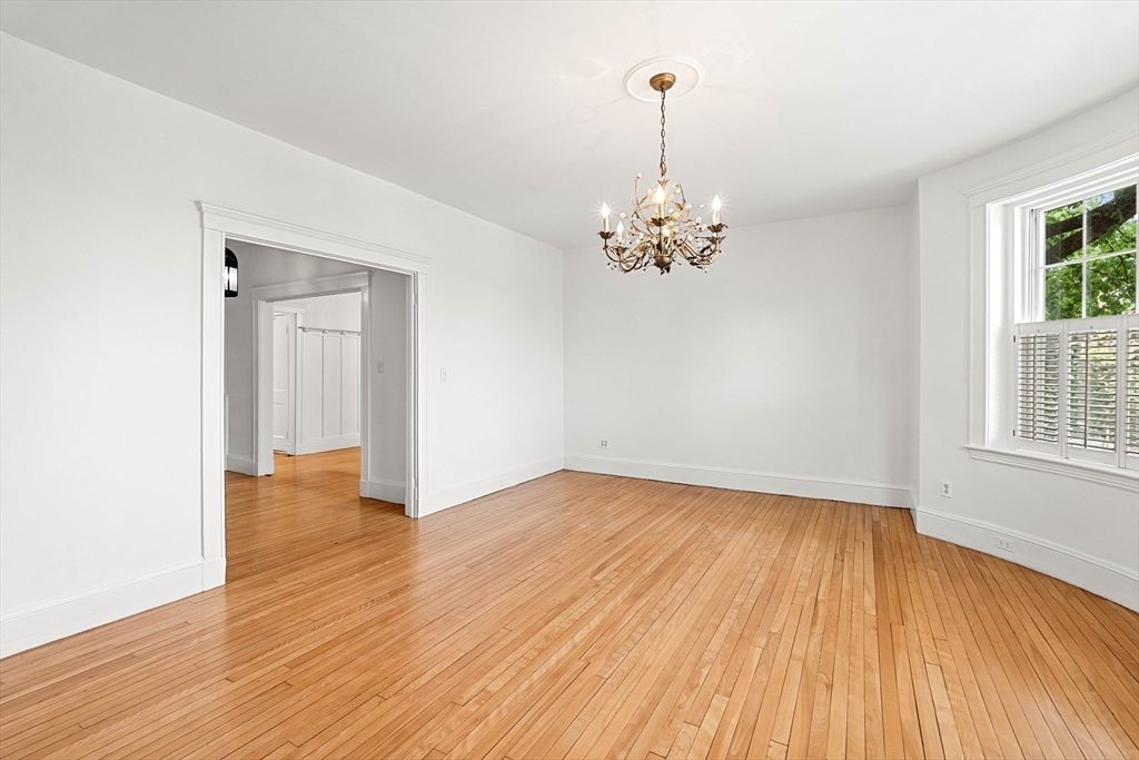 231 Rawson Rd 4