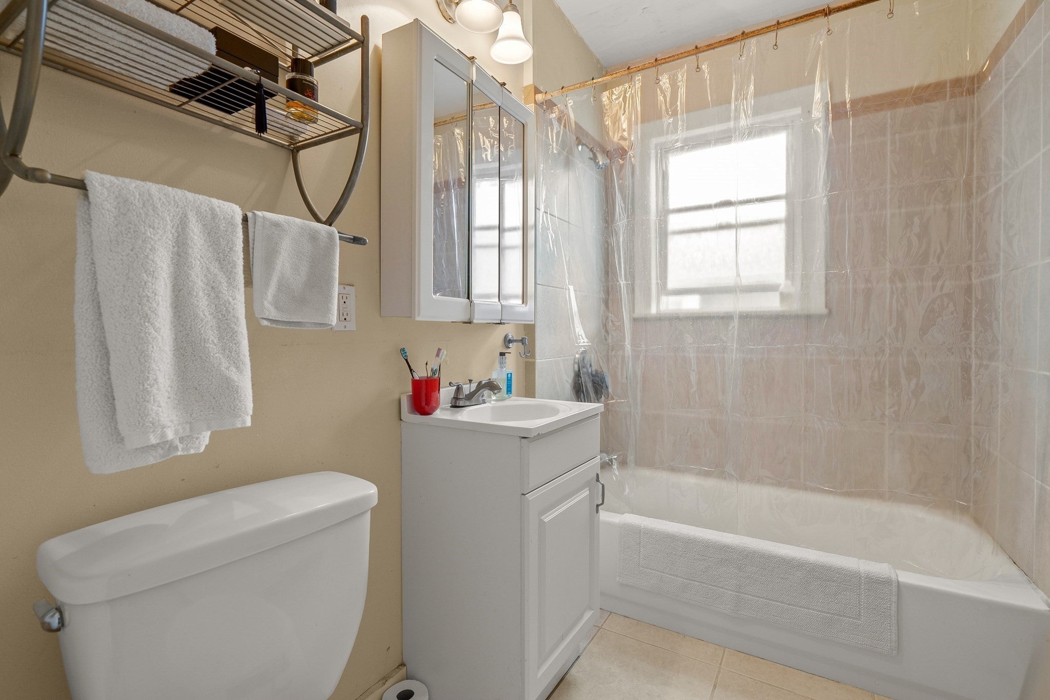 177 Chestnut Avenue, Boston, MA, 177 Chestnut Avenue, Boston, MA Photo #16