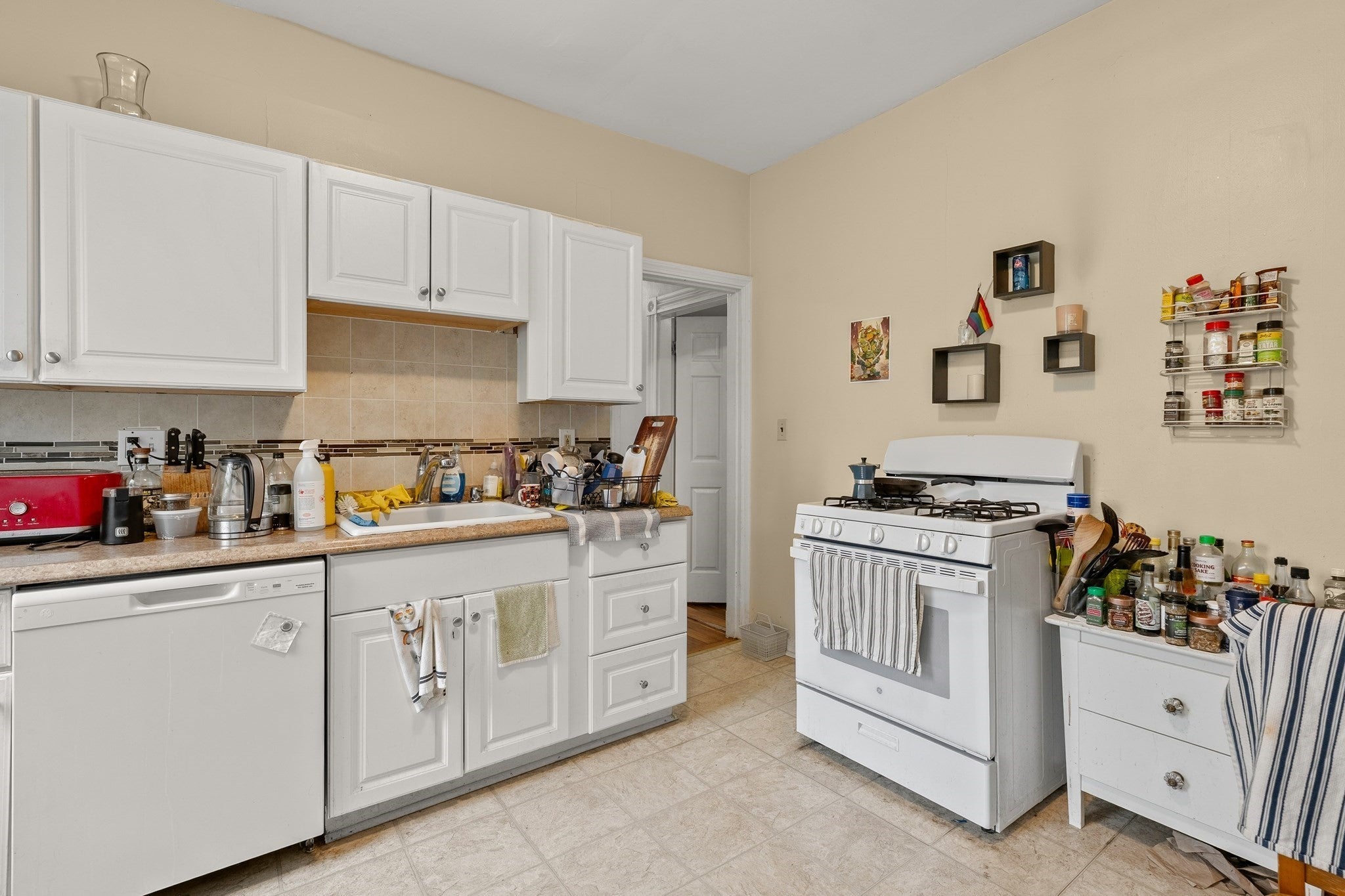 177 Chestnut Avenue, Boston, MA, 177 Chestnut Avenue, Boston, MA Photo #9