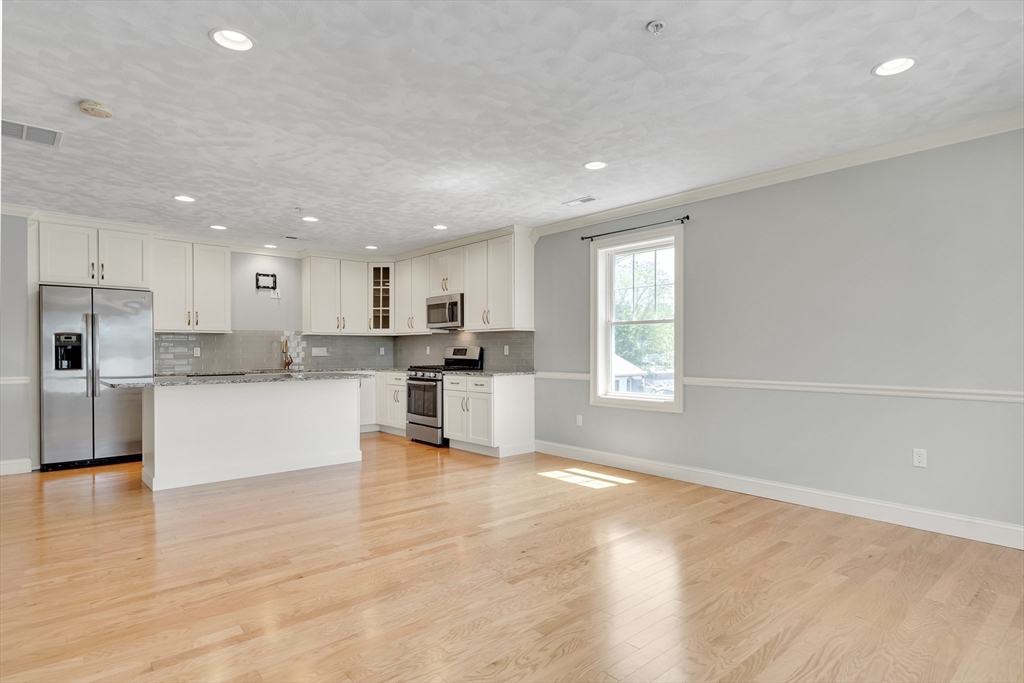 15 Church St # 201