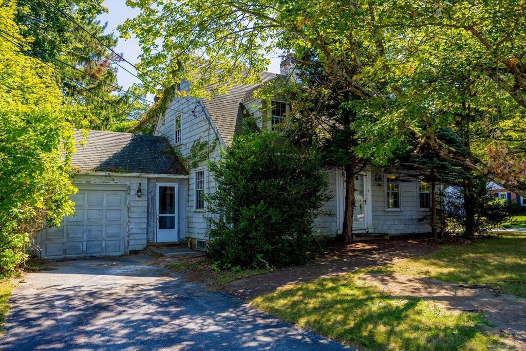 9 Arnold Road