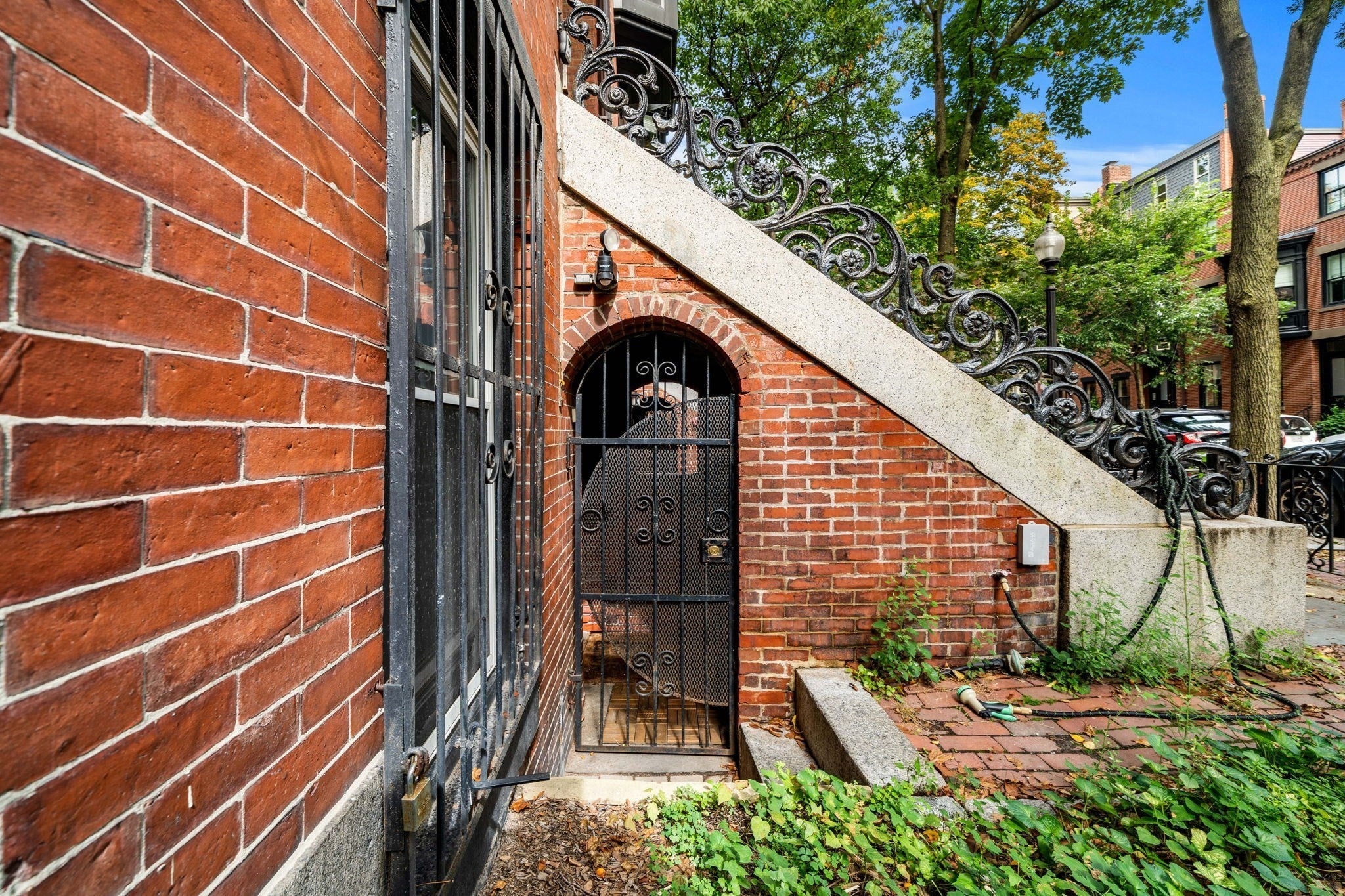 194 W Springfield St 1