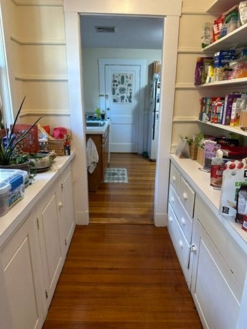 20 Broadway Terrace 2