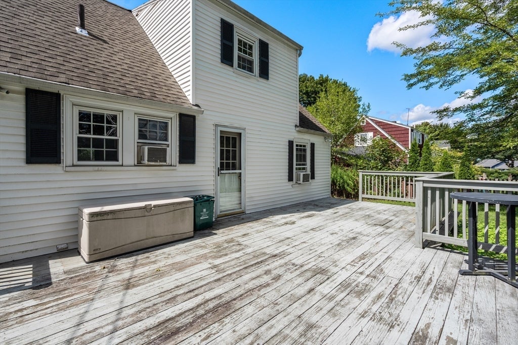 515 Lake Avenue, Worcester, MA, 515 Lake Avenue, Worcester, MA Photo #29