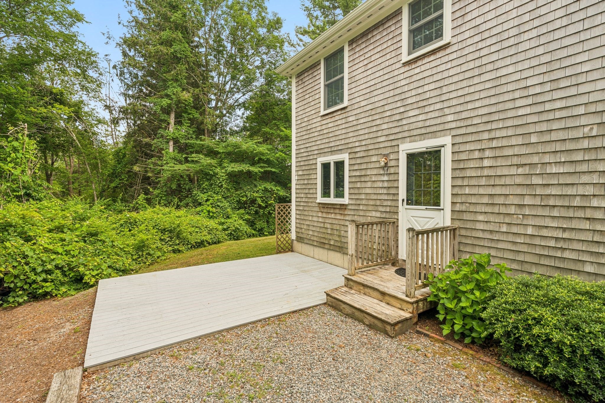 26 Foster Street, Mattapoisett MA 02739