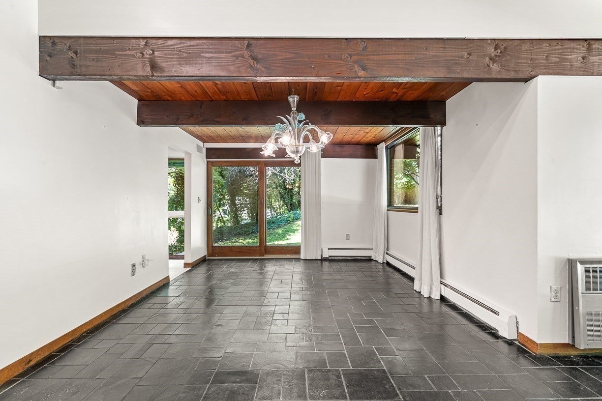 7 Arnold Rd, Wellesley, MA, 7 Arnold Rd, Wellesley, MA Photo #10