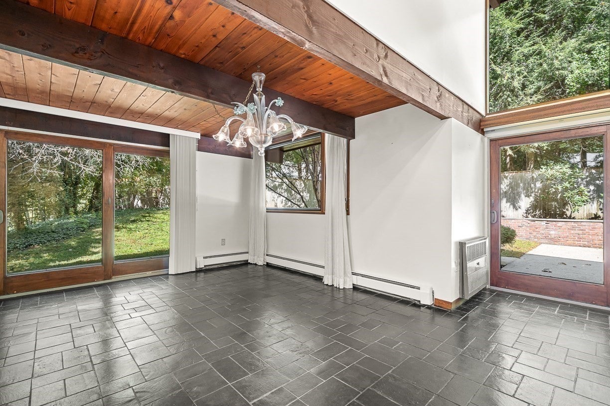 7 Arnold Rd, Wellesley, MA, 7 Arnold Rd, Wellesley, MA Photo #11