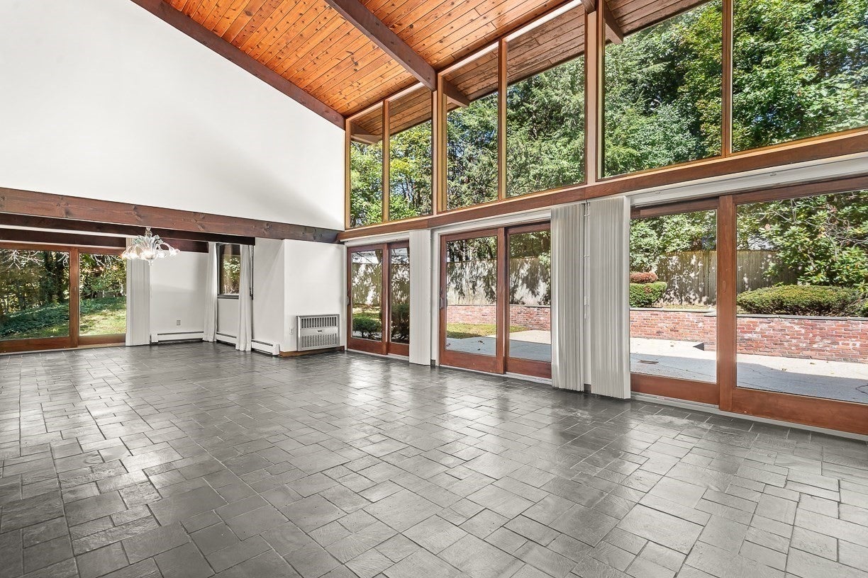 7 Arnold Rd, Wellesley, MA, 7 Arnold Rd, Wellesley, MA Photo #6