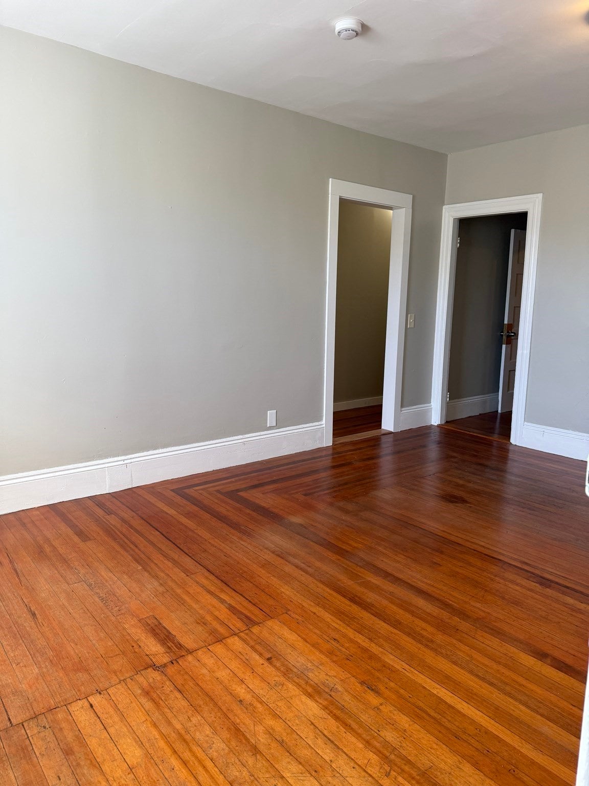 1 Wheeler Ave #3, Cranston, RI, 1 Wheeler Ave #3, Cranston, RI Photo #1