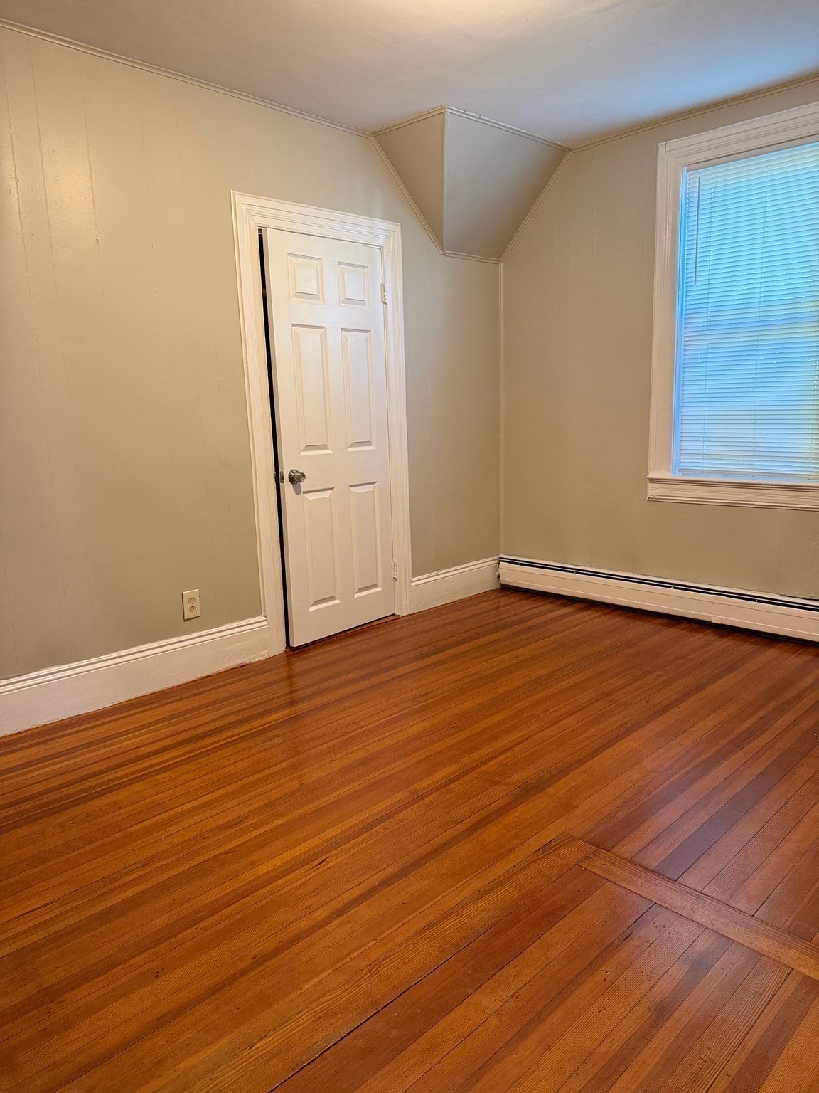 1 Wheeler Ave #3, Cranston, RI, 1 Wheeler Ave #3, Cranston, RI Photo #6