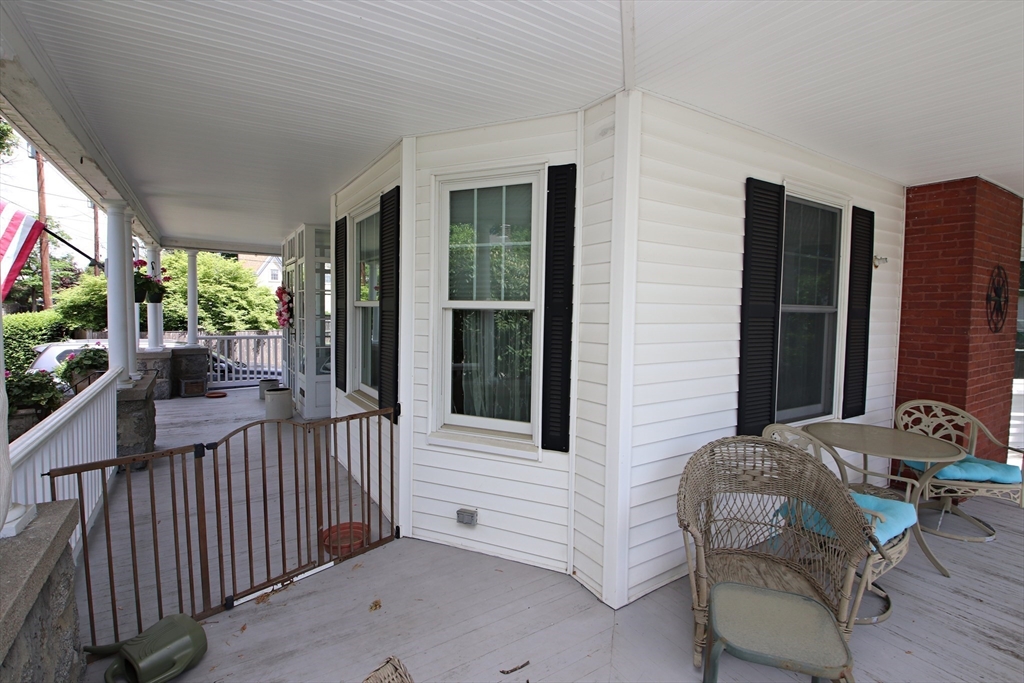 Saugus, Massachusetts 01906, United States, 4 Bedrooms Bedrooms, ,3 BathroomsBathrooms,Residential,Active,134851