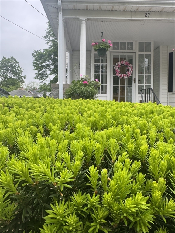 Saugus, Massachusetts 01906, United States, 4 Bedrooms Bedrooms, ,3 BathroomsBathrooms,Residential,Active,134851