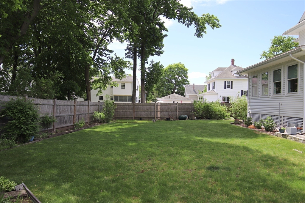 Saugus, Massachusetts 01906, United States, 4 Bedrooms Bedrooms, ,3 BathroomsBathrooms,Residential,Active,134851