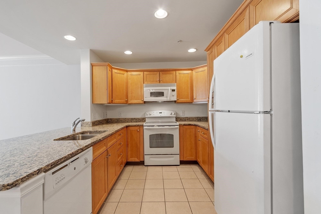 1117 Emerald Court 1117