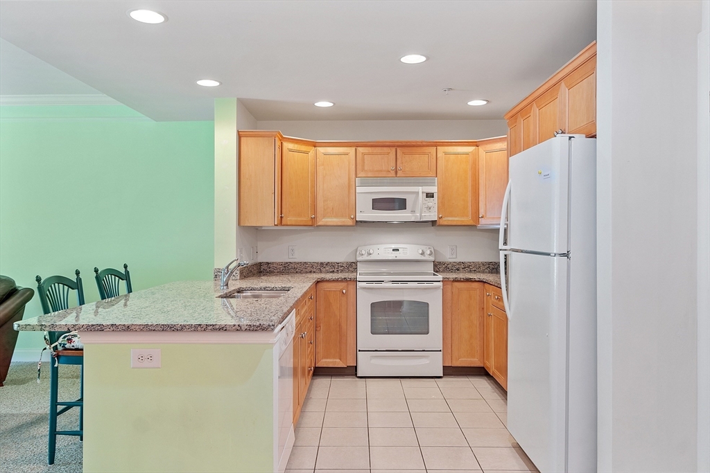 1117 Emerald Court 1117