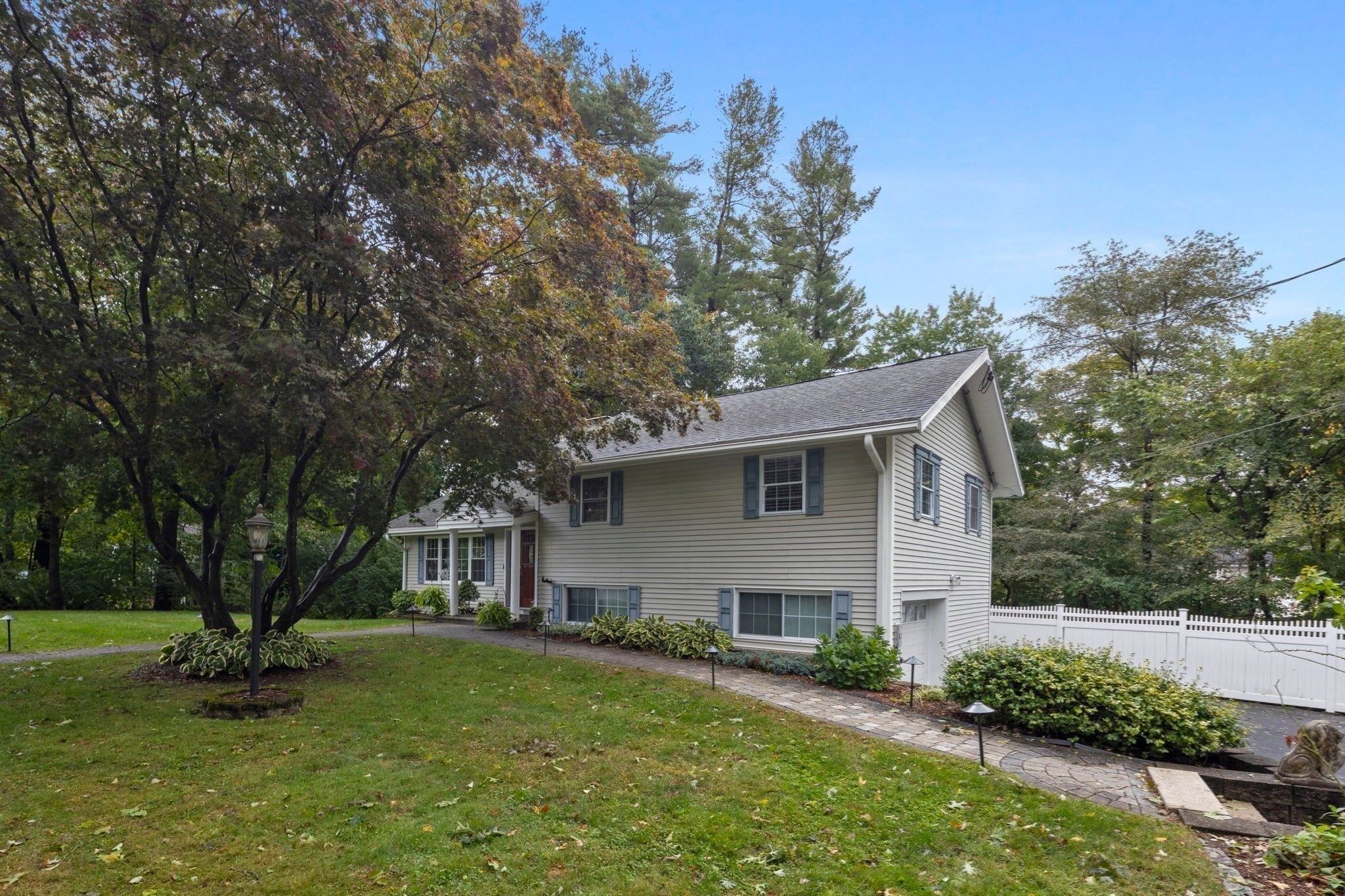 8 Patley Rd